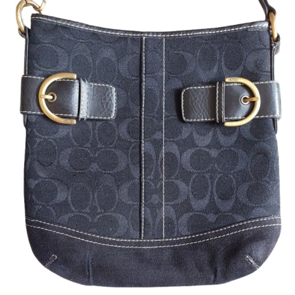 Coach Signature Shoulder bag